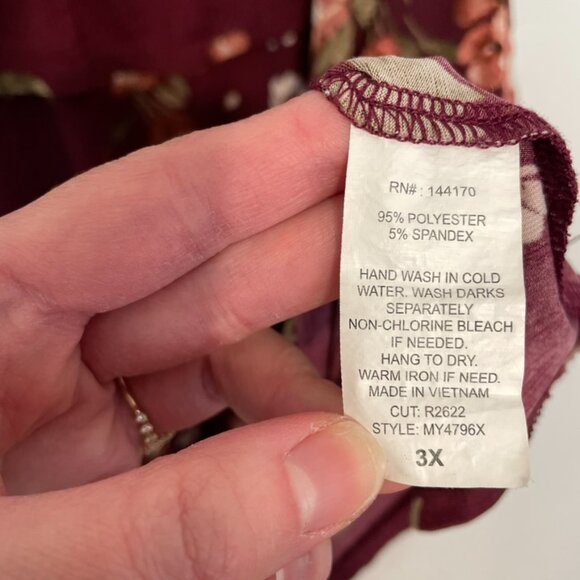 LAVISH Plus Size Burgundy Maroon Red Floral Off the Shoulder Boho Blouse JUNIORS - Picture 8 of 11